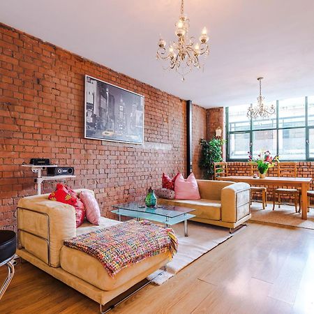 Central Northern Quarter Two Bedroom Apartment Manchester Bagian luar foto