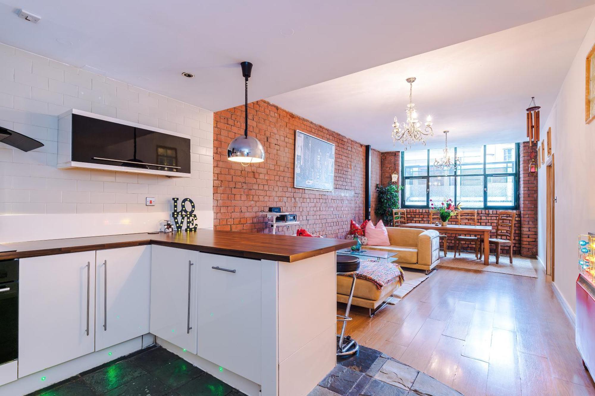 Central Northern Quarter Two Bedroom Apartment Manchester Bagian luar foto
